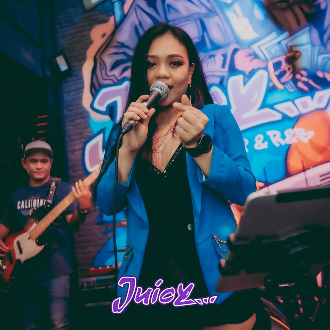 juicy live music bangkok